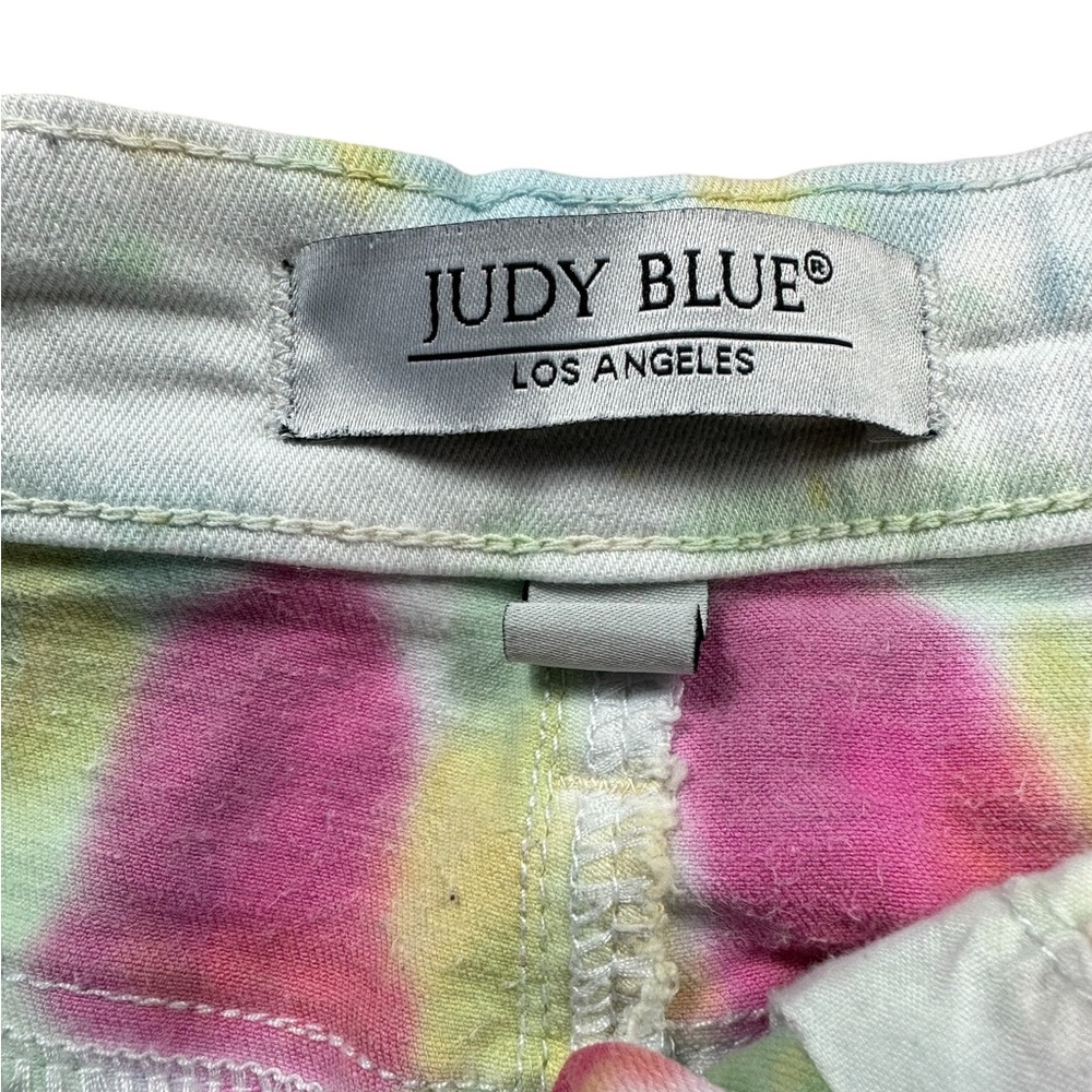 JUDY BLUE: Kelsea Tie-Dye Pastel Denim Jean Shorts -Size Small - Picture 7 of 13